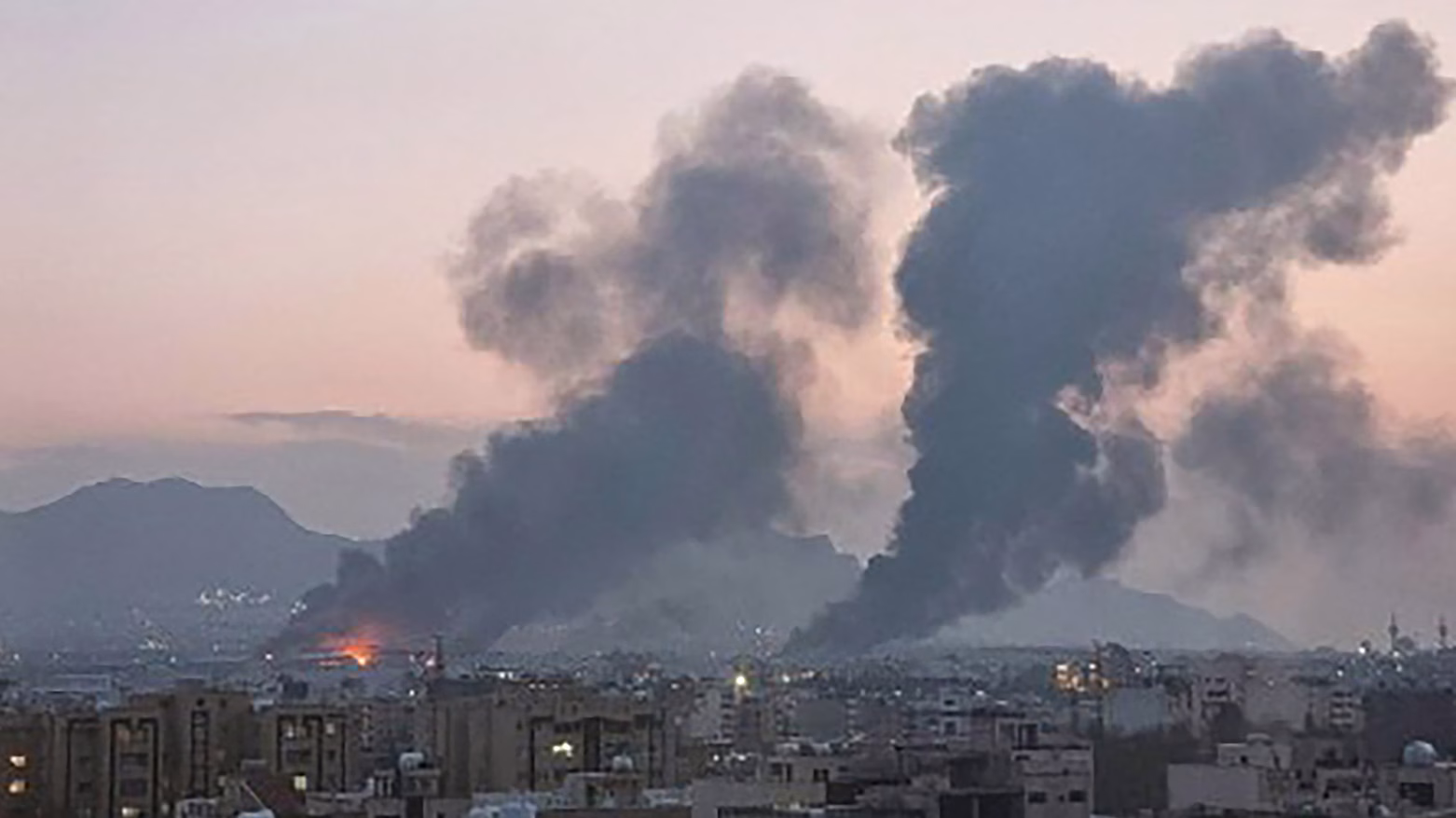 US-Israeli joint attack on gas stations in Iran, defying Trump's announcement!